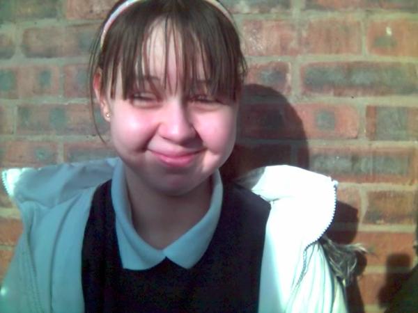 Me bein me! I look sunburnt but im freezing! LoLz!